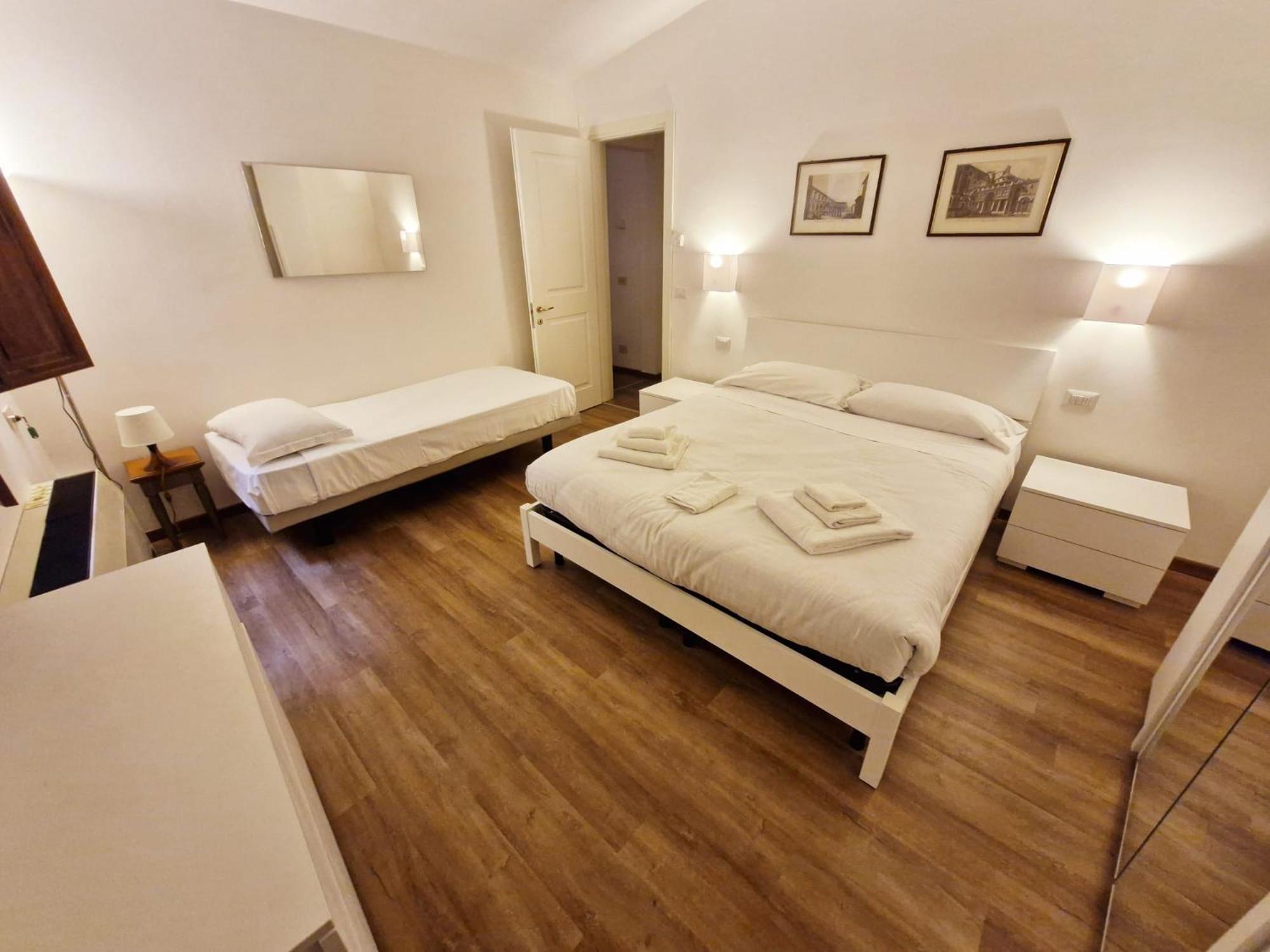 Apartments Close To Duomo Florencia Habitación foto